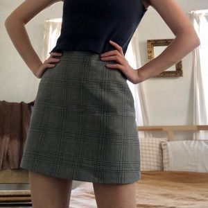 Wilfred Aritzia gray mini skirt size 0 !